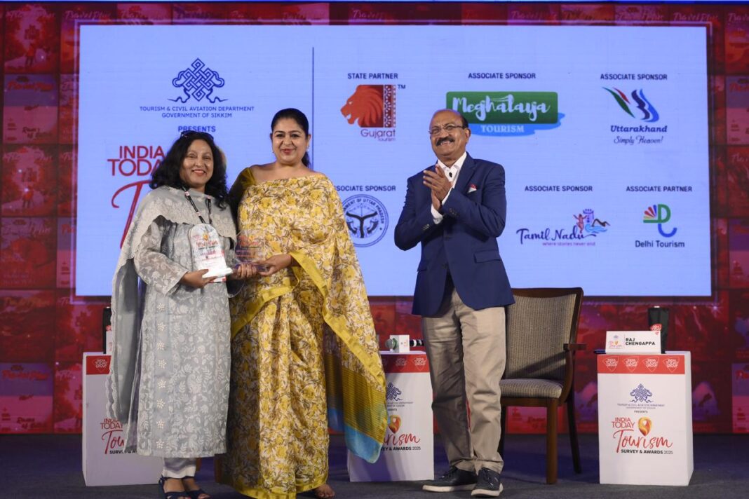 himachal bags two tourism awards